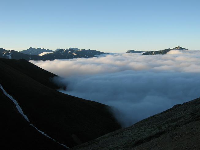 2500メートルから下が雲海です。その上は快晴！