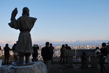 ” 何時見ても良い山じゃのう・・・ ”って言ってるのかなぁ？
