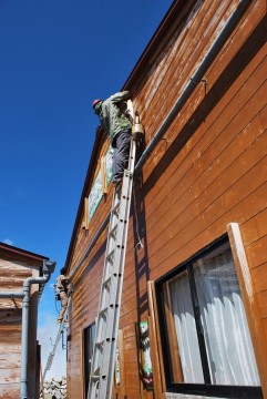 長いはしごもなんのその。 ８０００ｍ級の山に比べりゃ何てこと無いっちゃ！
